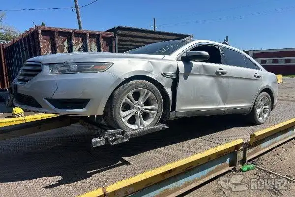 Photo of 2015 Ford Taurus