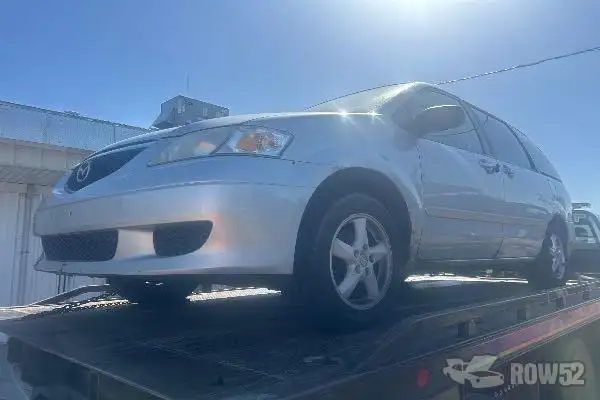Photo of 2003 Mazda MPV
