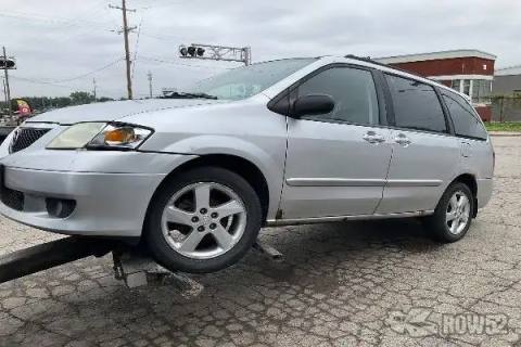 Photo of 2002 Mazda MPV