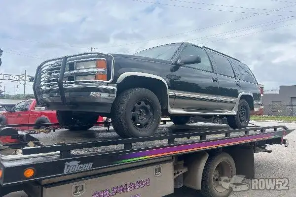 Photo of 1999 Chevrolet Tahoe