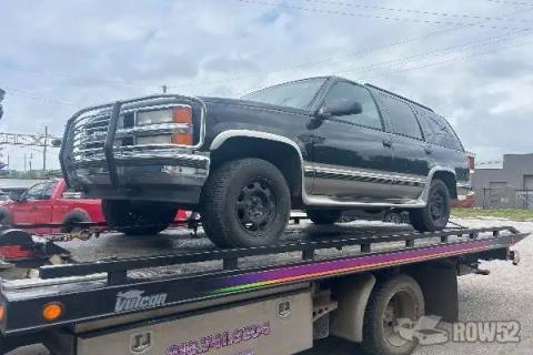 Photo of 1999 Chevrolet Tahoe