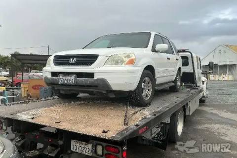 Photo of 2003 Honda Pilot