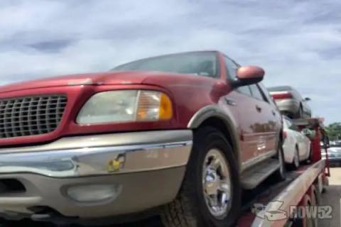 Photo of 2001 Ford Expedition