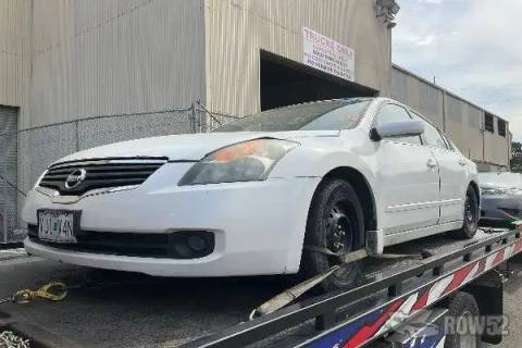 Photo of 2009 Nissan Altima