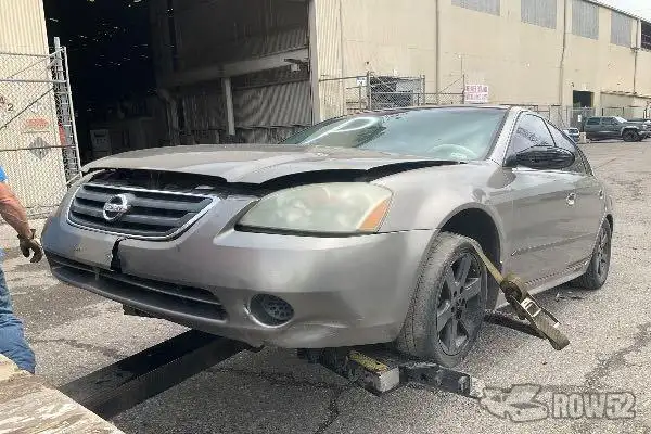Photo of 2004 Nissan Altima