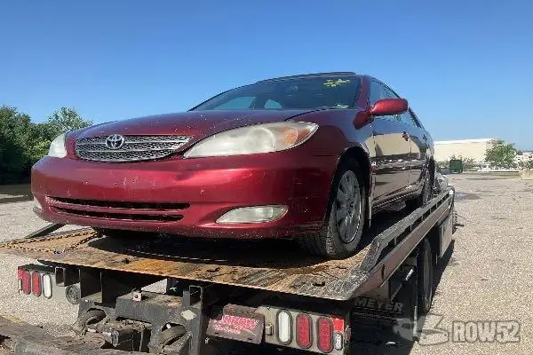 Photo of 2004 Toyota Camry