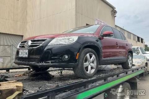 Photo of 2010 Volkswagen Tiguan