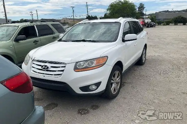 Photo of 2010 Hyundai Santa Fe