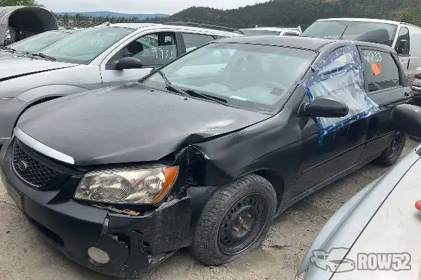 Photo of 2005 Kia Spectra5