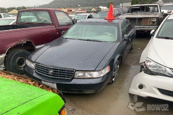 Photo of 2000 Cadillac Seville