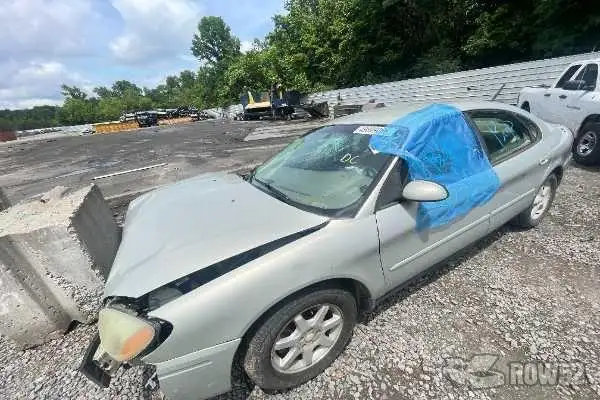 Photo of 2007 Ford Taurus