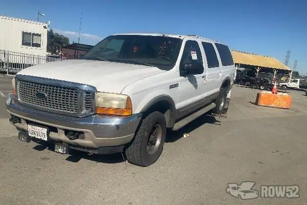 Photo of 2000 Ford Excursion