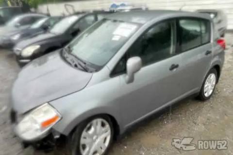 Photo of 2010 Nissan Versa
