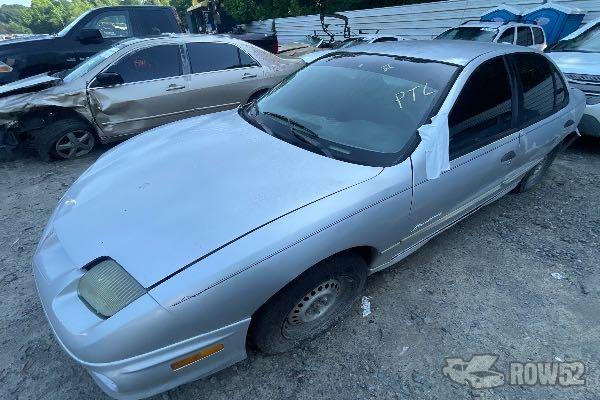 Photo of 2002 Pontiac Sunfire