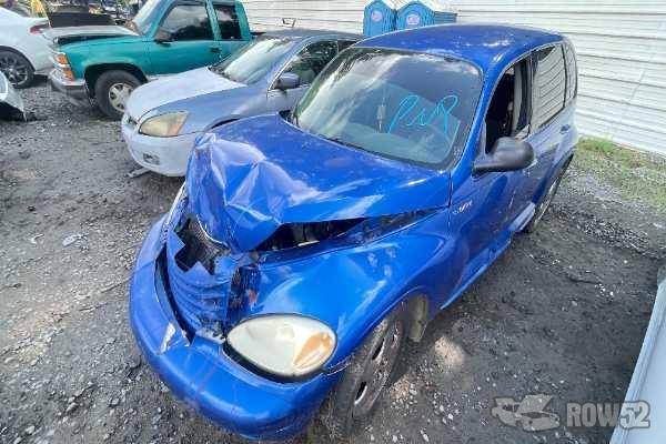Photo of 2004 Chrysler PT Cruiser
