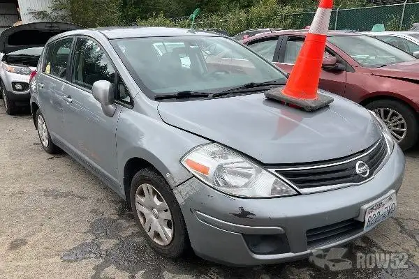 Photo of 2010 Nissan Versa