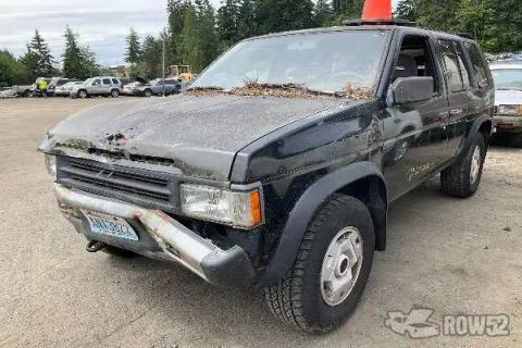 Photo of 1995 Nissan Pathfinder