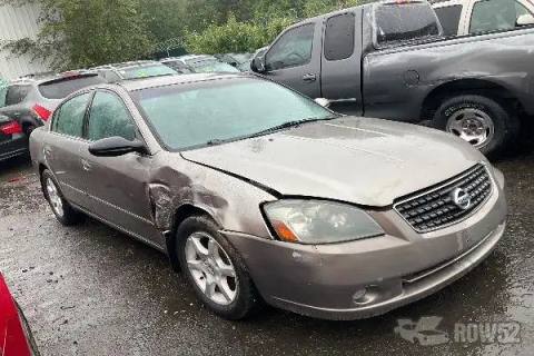 Photo of 2005 Nissan Altima