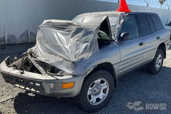 Photo of 2000 Toyota Rav4
