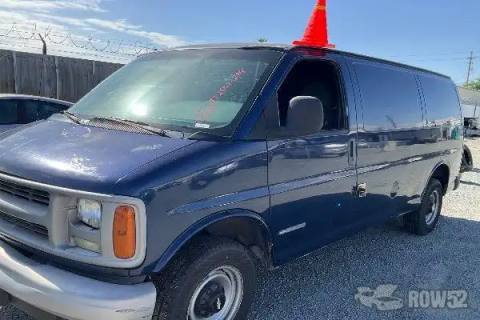 Photo of 2002 Chevrolet Express