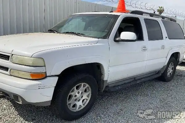 Photo of 2002 Chevrolet Suburban