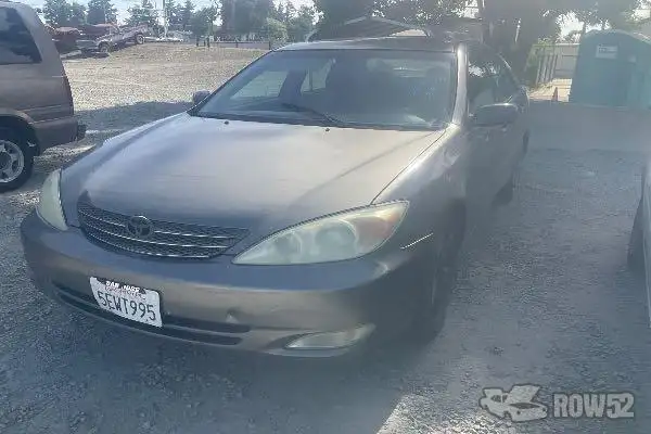 Photo of 2004 Toyota Camry