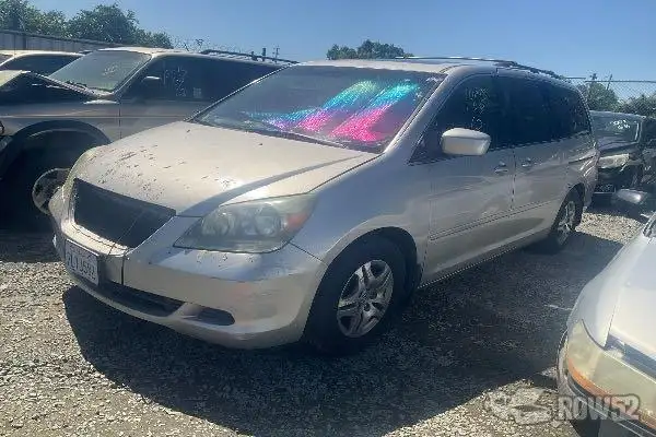 Photo of 2005 Honda Odyssey