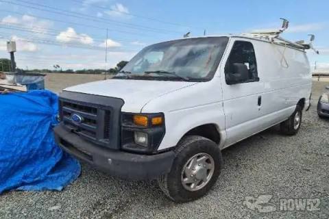 Photo of 2010 Ford Econoline