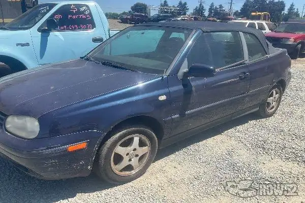 Photo of 2000 Volkswagen Cabrio