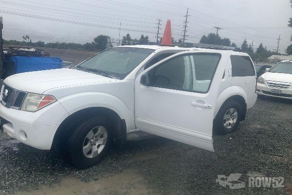 Photo of 2007 Nissan Pathfinder