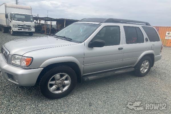 Photo of 2002 Nissan Pathfinder