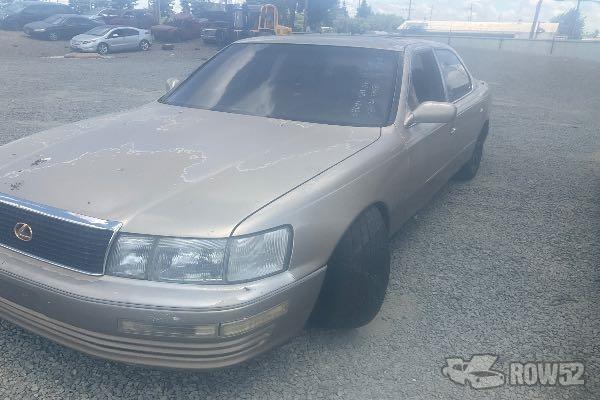 Photo of 1992 Lexus LS 400