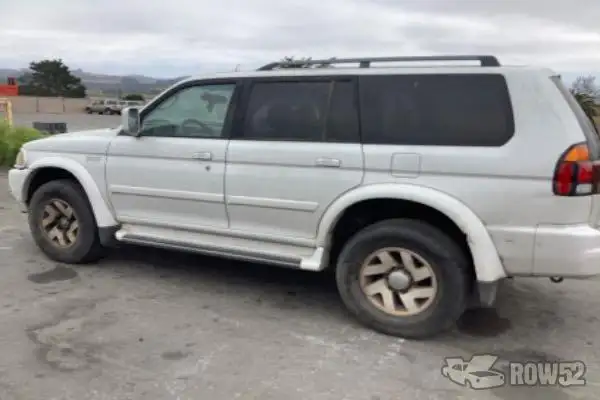 Photo of 2002 Mitsubishi Montero Sport