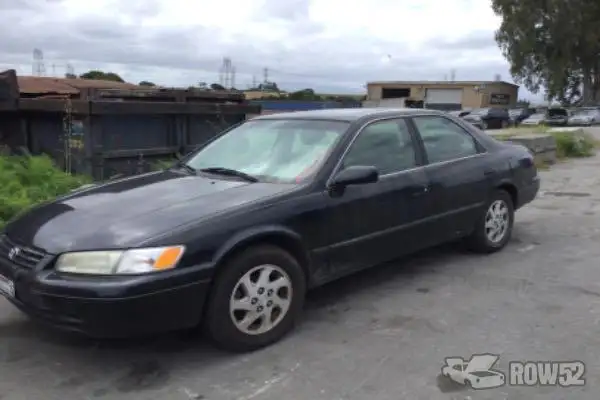 Photo of 1999 Toyota Camry