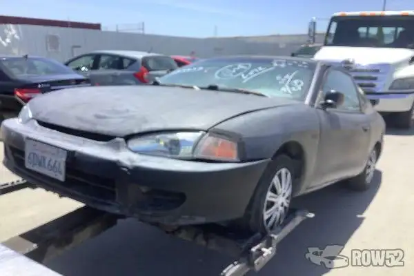 Photo of 2002 Mitsubishi Mirage