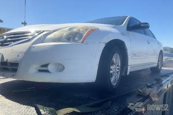 Photo of 2010 Nissan Altima Hybrid