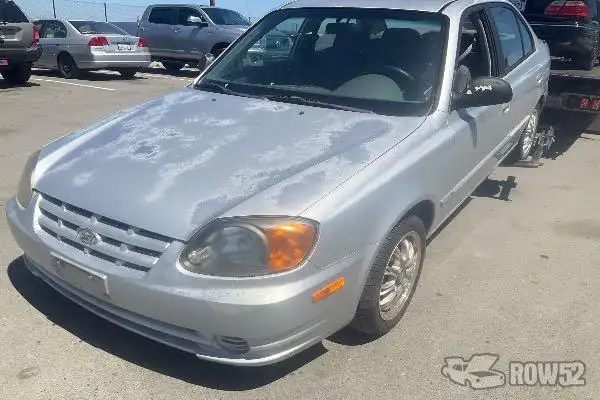 Photo of 2004 Hyundai Accent
