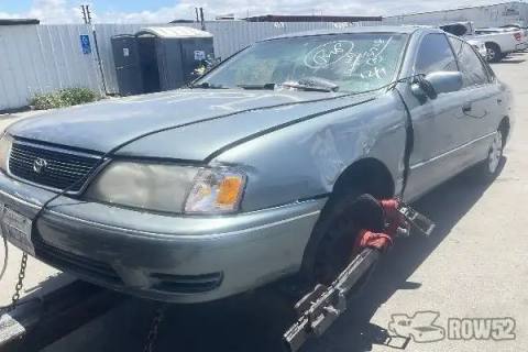 Photo of 1999 Toyota Avalon