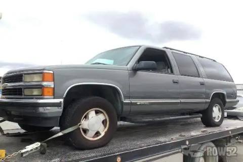 Photo of 1999 Chevrolet Suburban