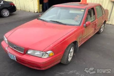 Photo of 1998 Volvo S70