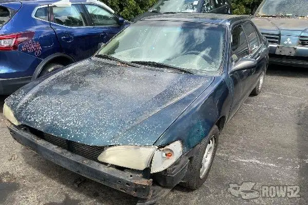 Photo of 1999 Toyota Corolla