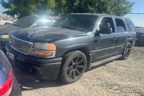 Photo of 2003 GMC Yukon Denali