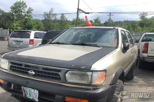 Photo of 1996 Nissan Pathfinder
