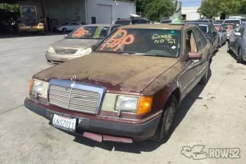 Photo of 1990 Mercedes-Benz 300