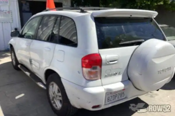 Photo of 2002 Toyota Rav4