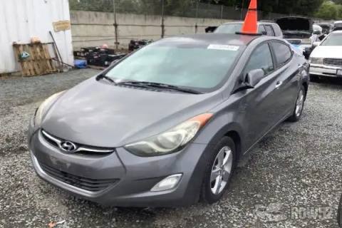 Photo of 2013 Hyundai Elantra
