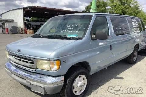 Photo of 1999 Ford Econoline