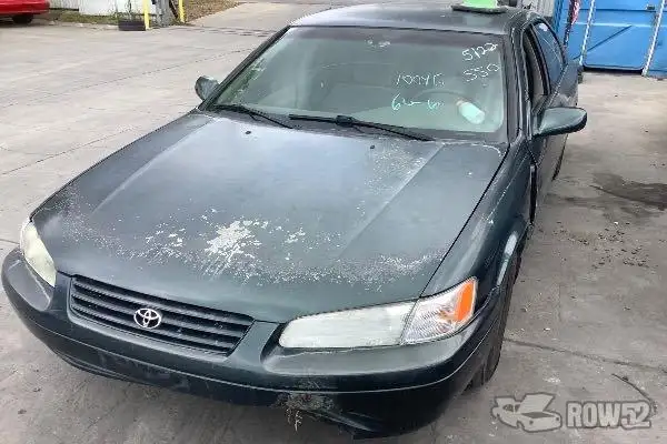 Photo of 1998 Toyota Camry