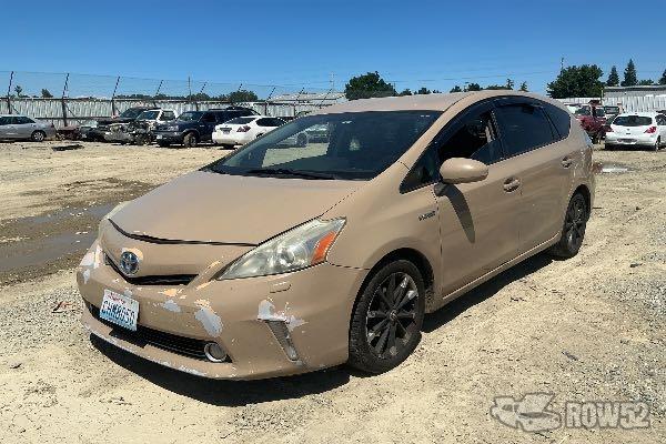 Photo of 2014 Toyota Prius V