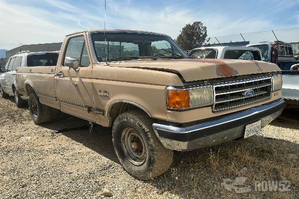 Photo of 1990 Ford F-250